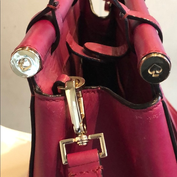 Sold-Kate Spade Handbag - Picture 3 of 16